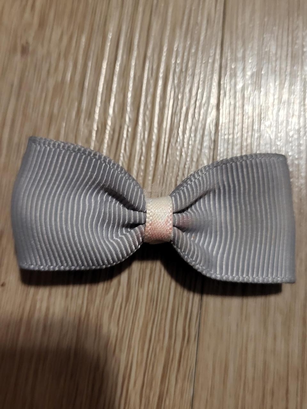 Kids Gray Ribbon Hair Bow with Pink Center